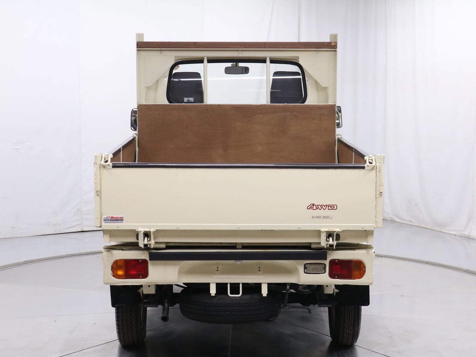 1989 Mitsubishi Minicab 5