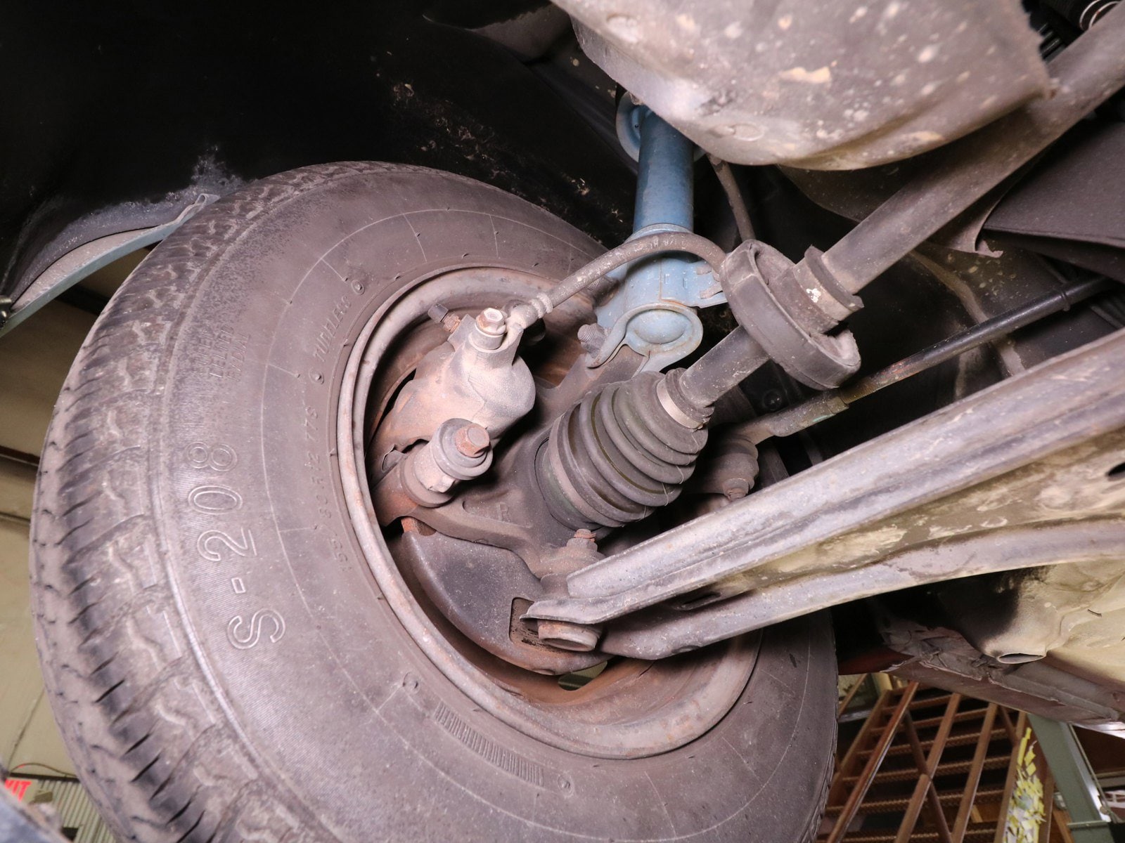 1990 Nissan Pao 36