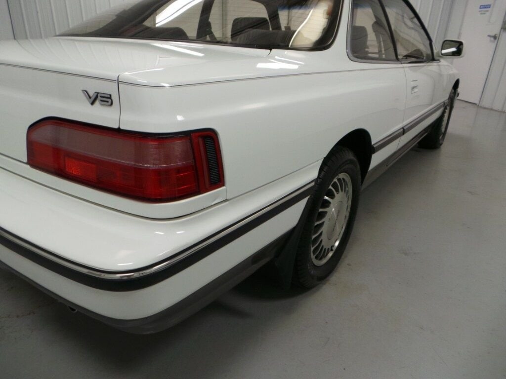 1990 Acura Legend 37