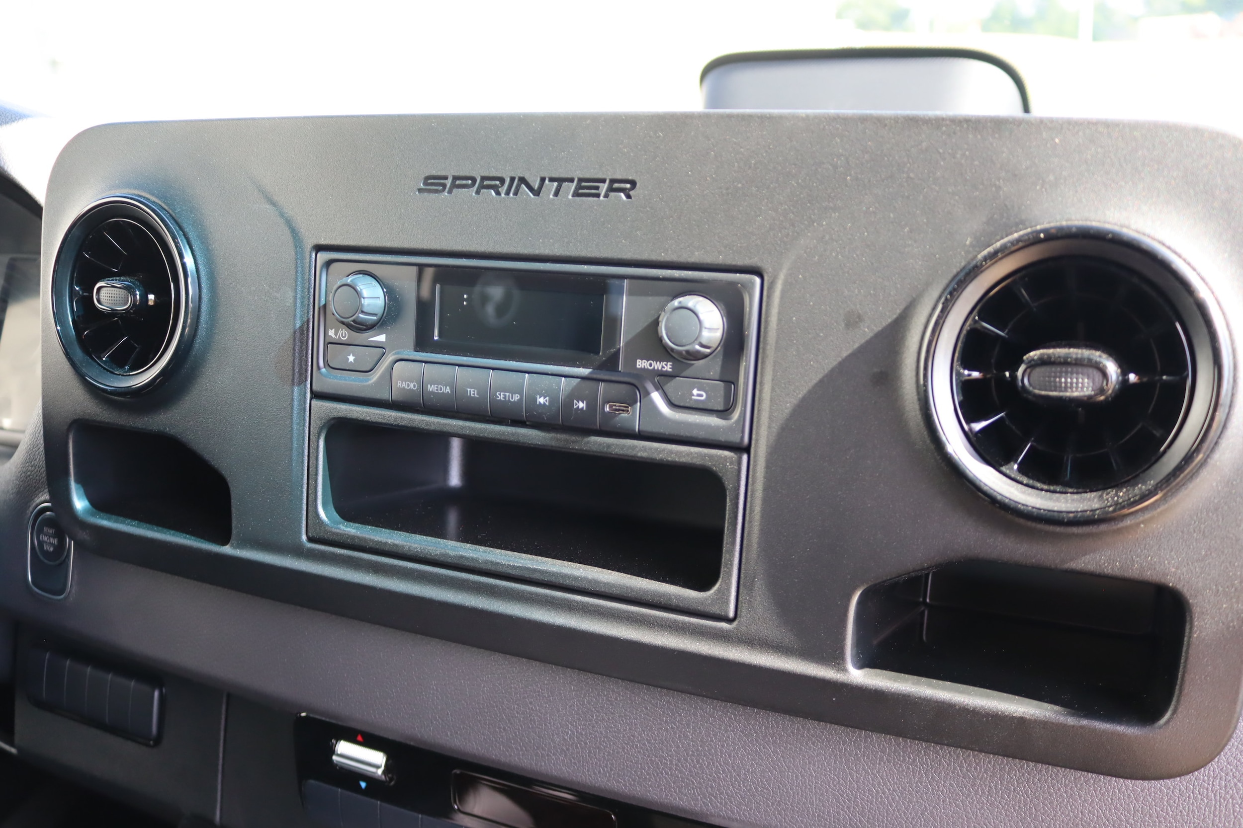 2025 Mercedes-Benz Sprinter 2500 28