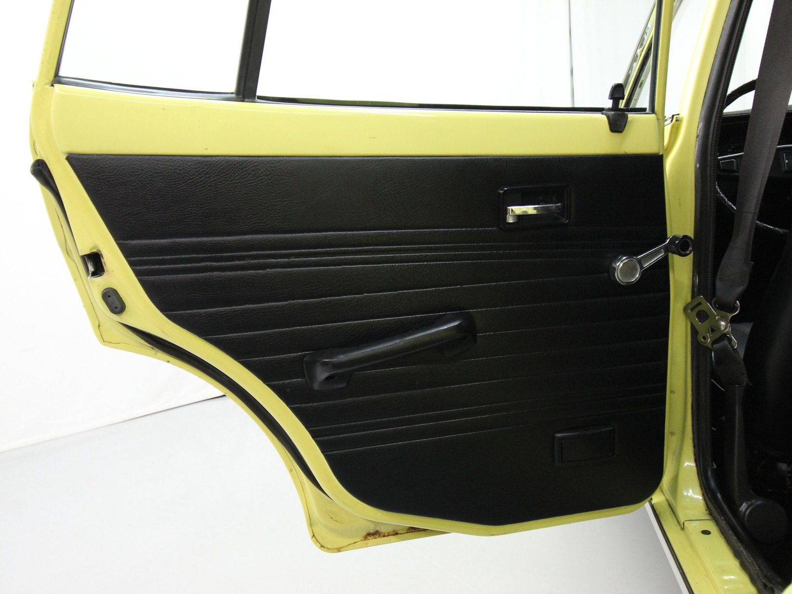 1974 Datsun 710 44