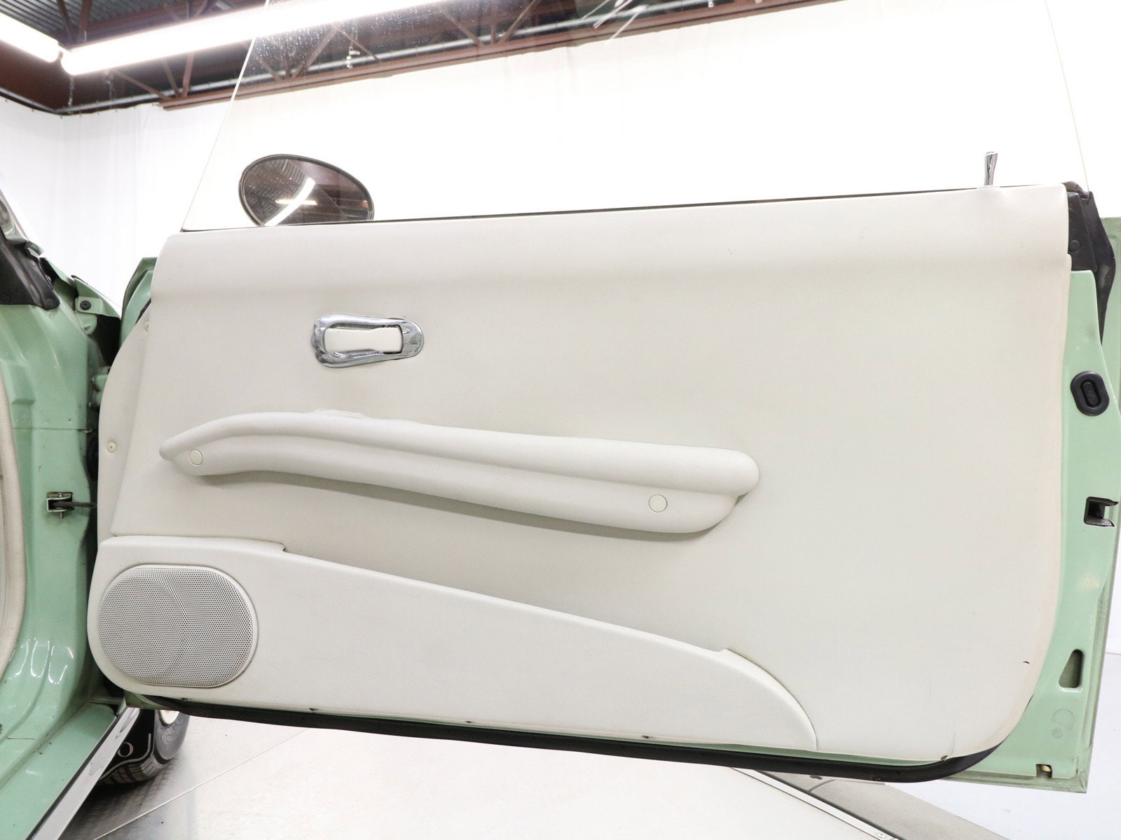 1991 Nissan Figaro 24
