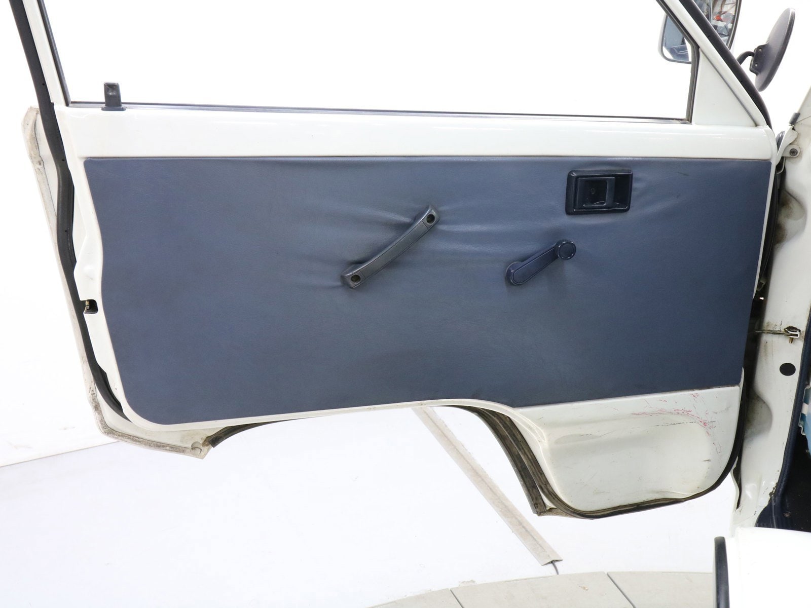 1998 Toyota Liteace 19
