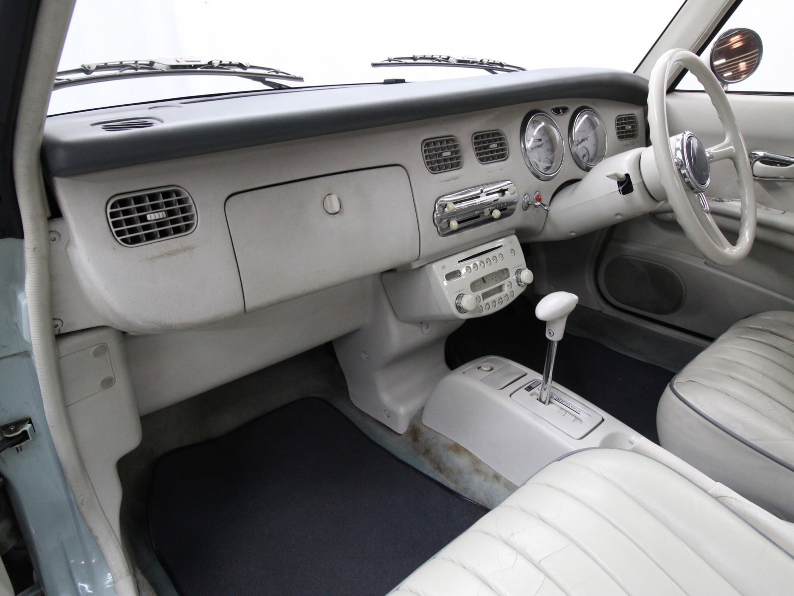 1991 Nissan Figaro 17