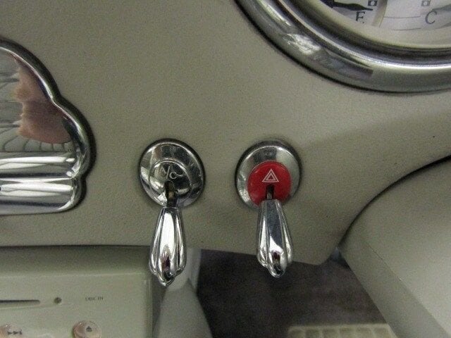 1991 Nissan Figaro 21