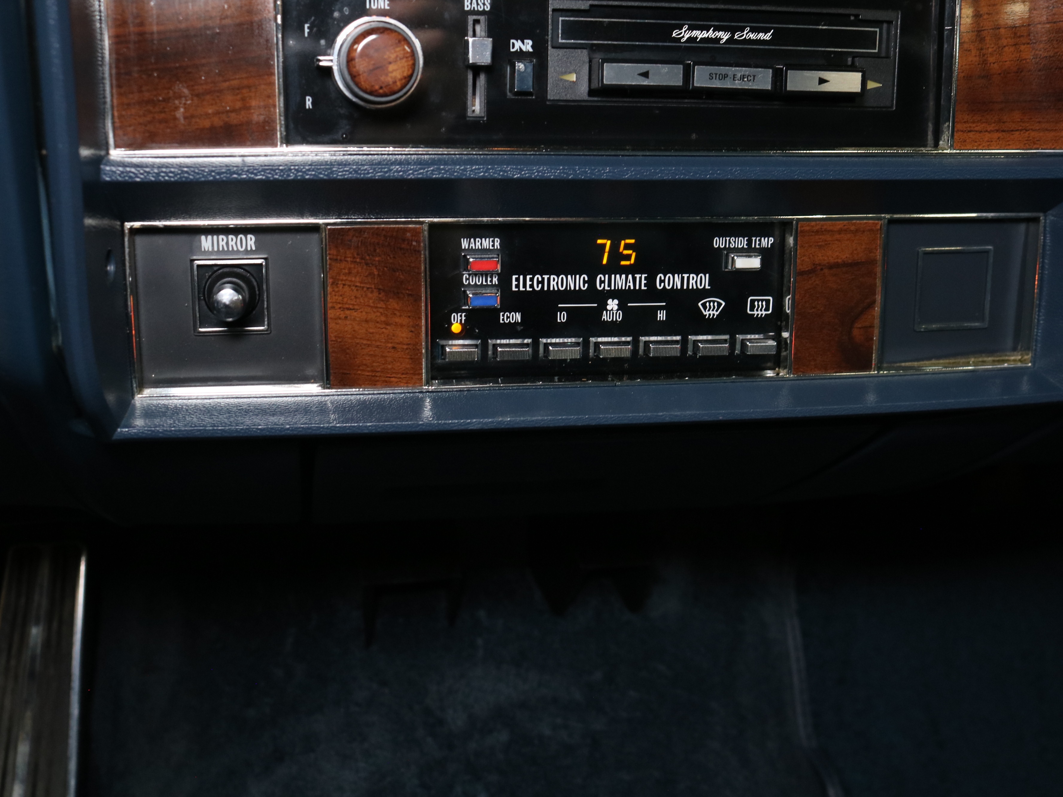 1989 Cadillac Broughham 13
