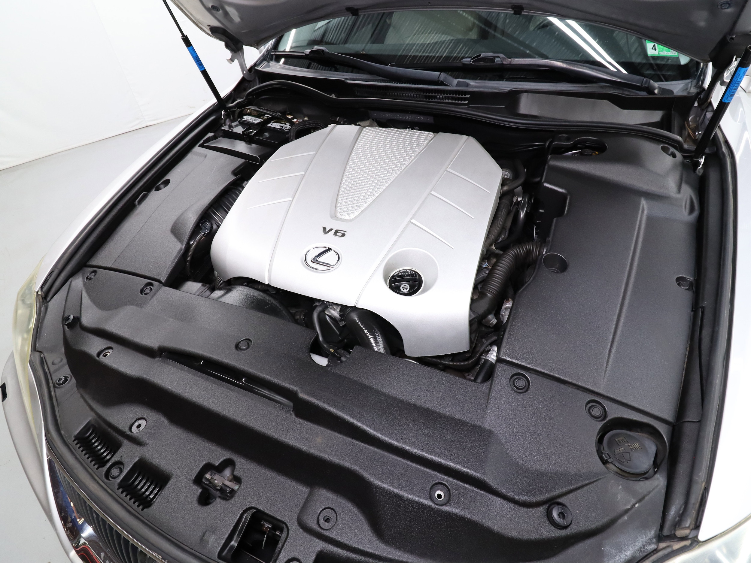 2006 Lexus IS 350 26