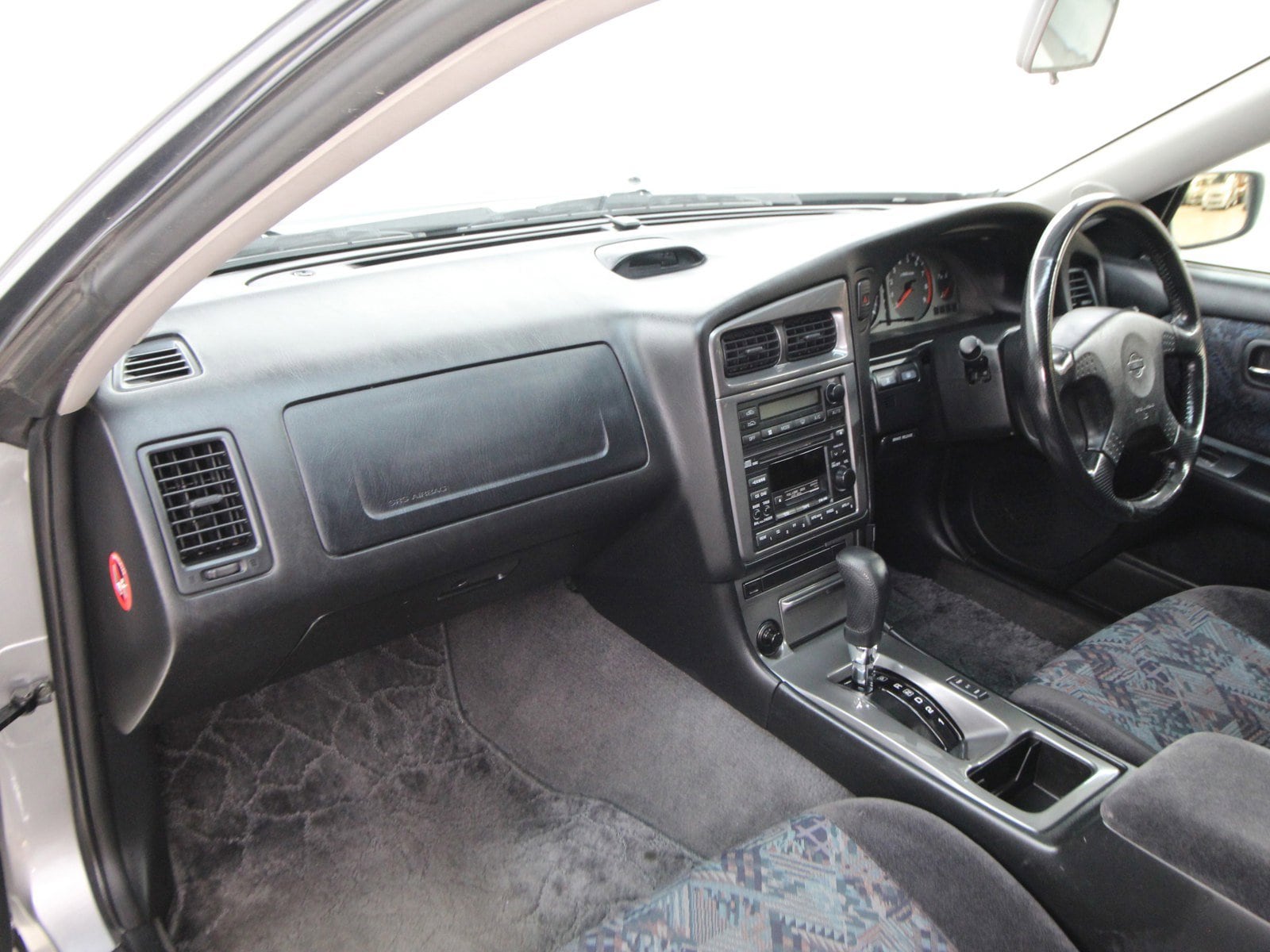 1996 Nissan Stagea 15