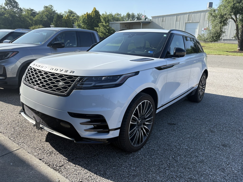Used 2019 Land Rover Range Rover Velar R-Dynamic SE Sport Utility