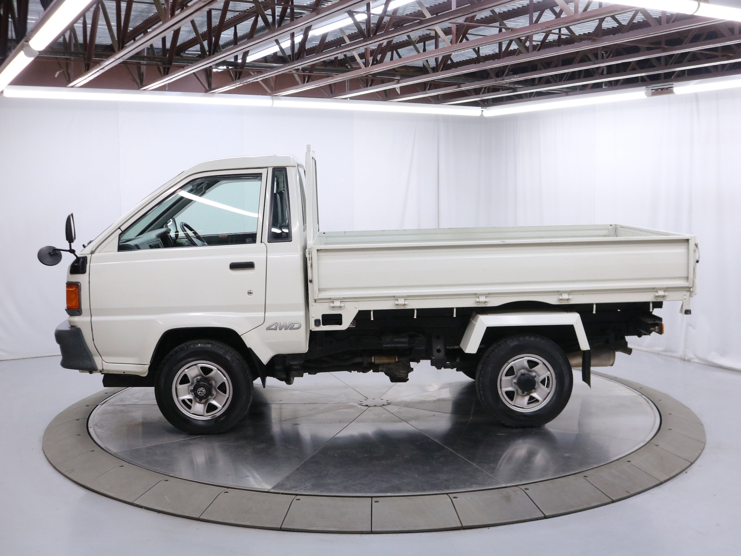 1997 Toyota Liteace 4