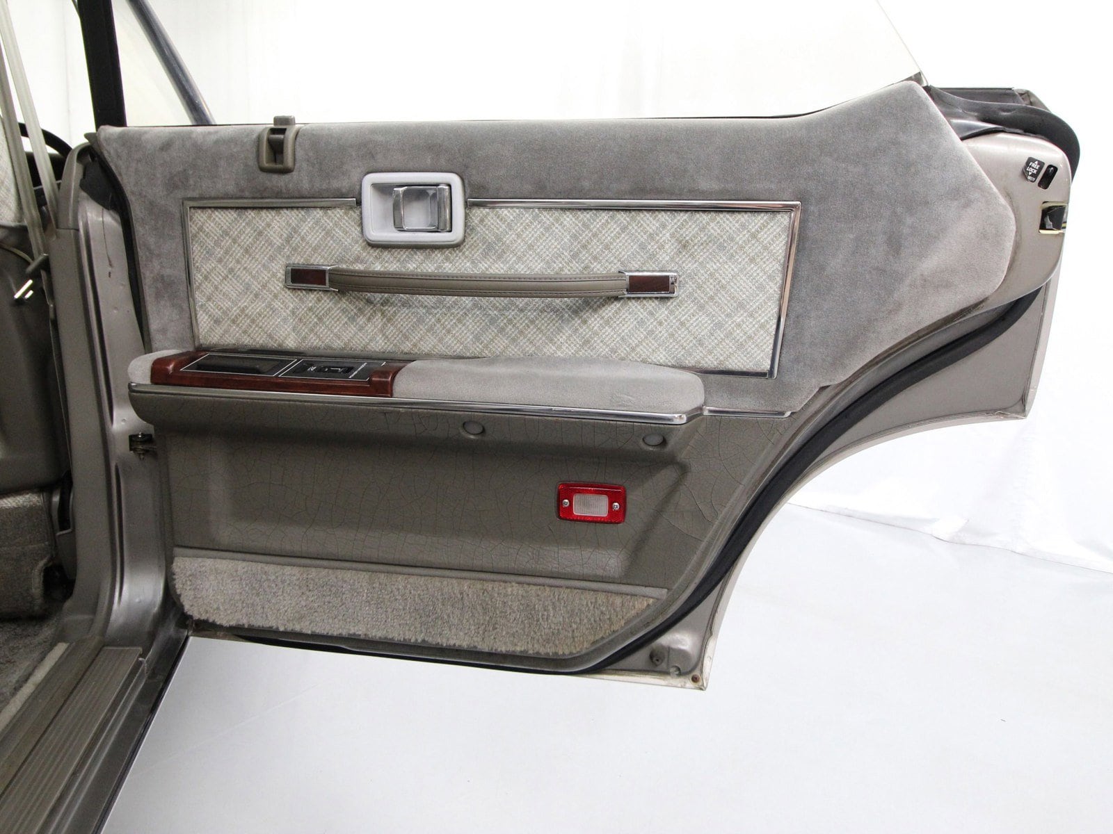 1983 Nissan Gloria 20