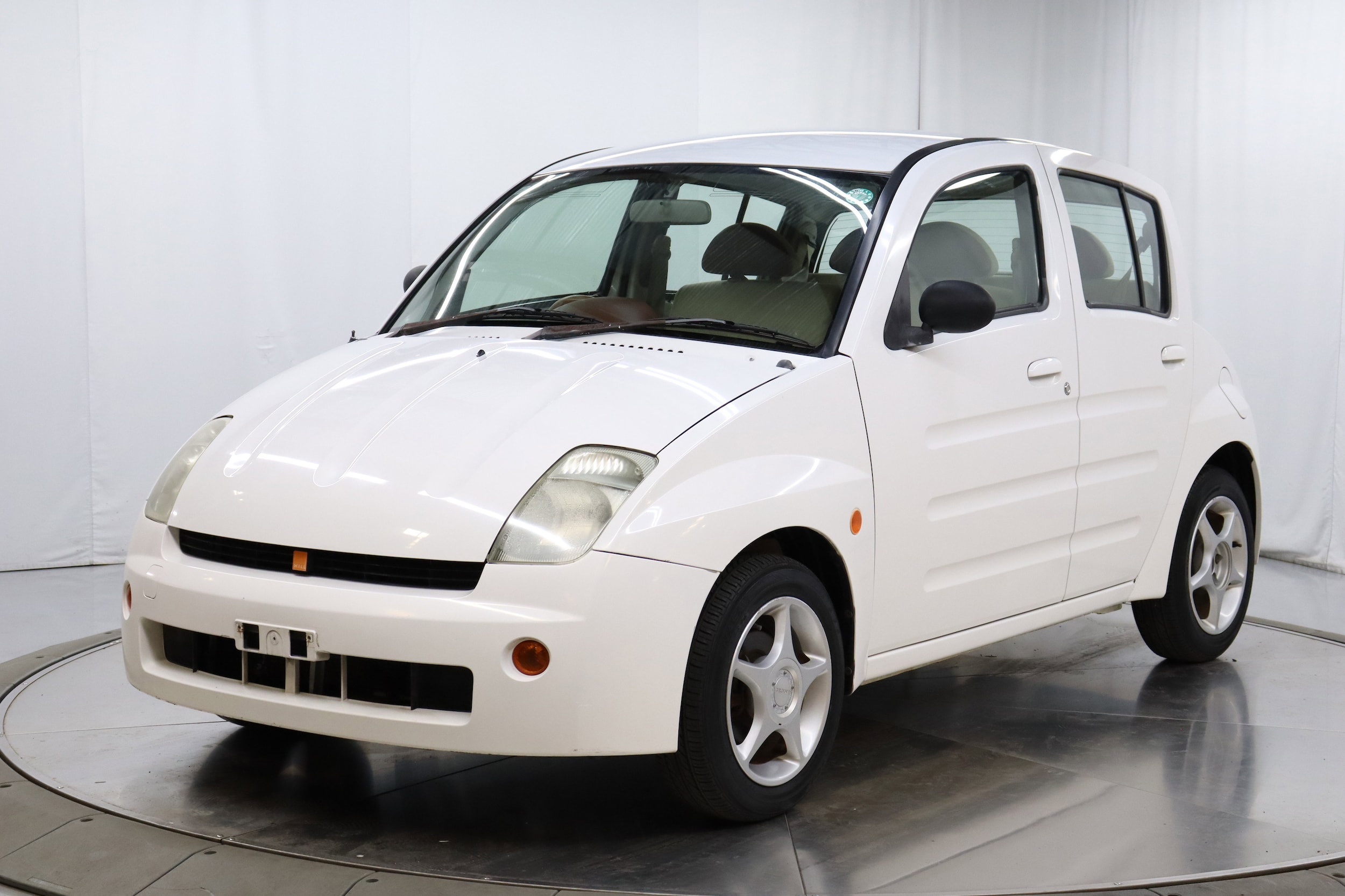 2000 Toyota Will 2