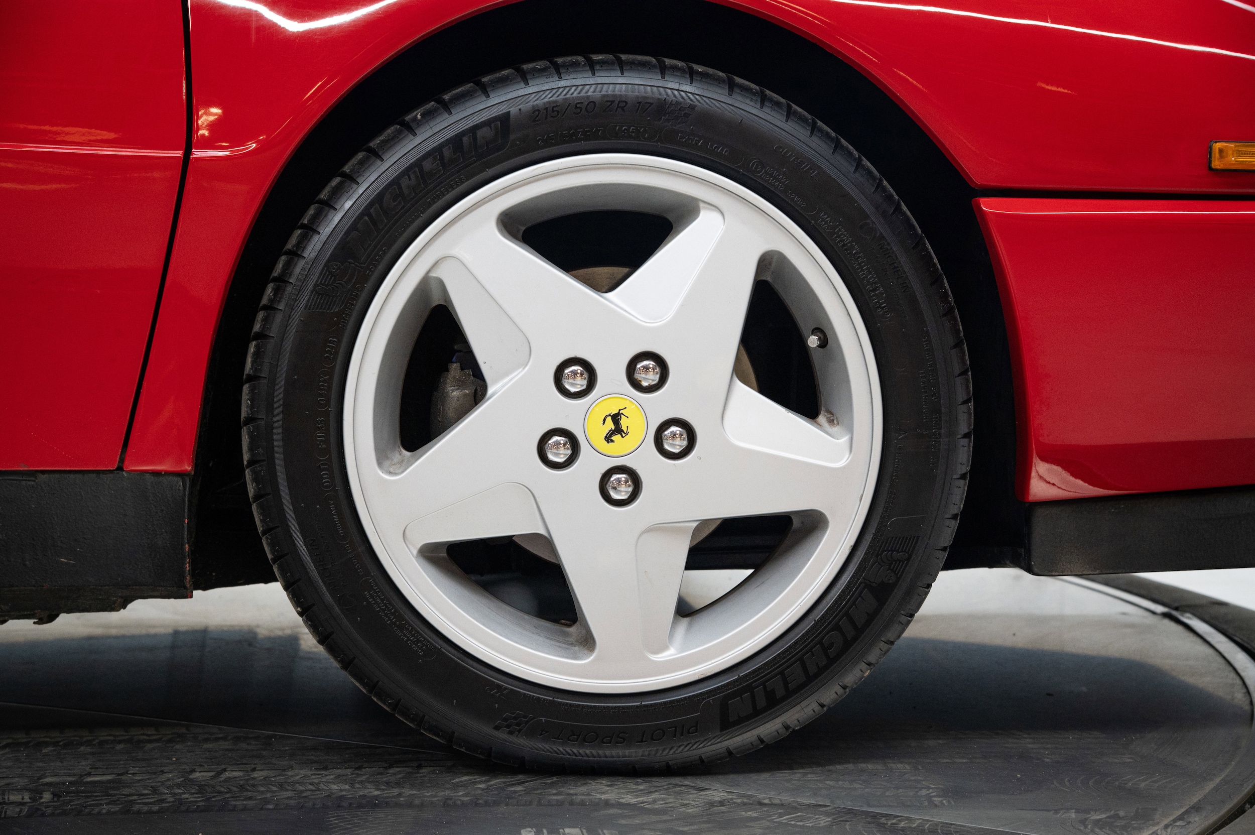 1991 Ferrari Mondial 68