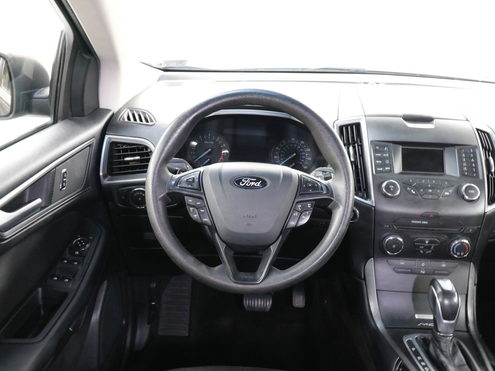 2017 Ford Edge 10