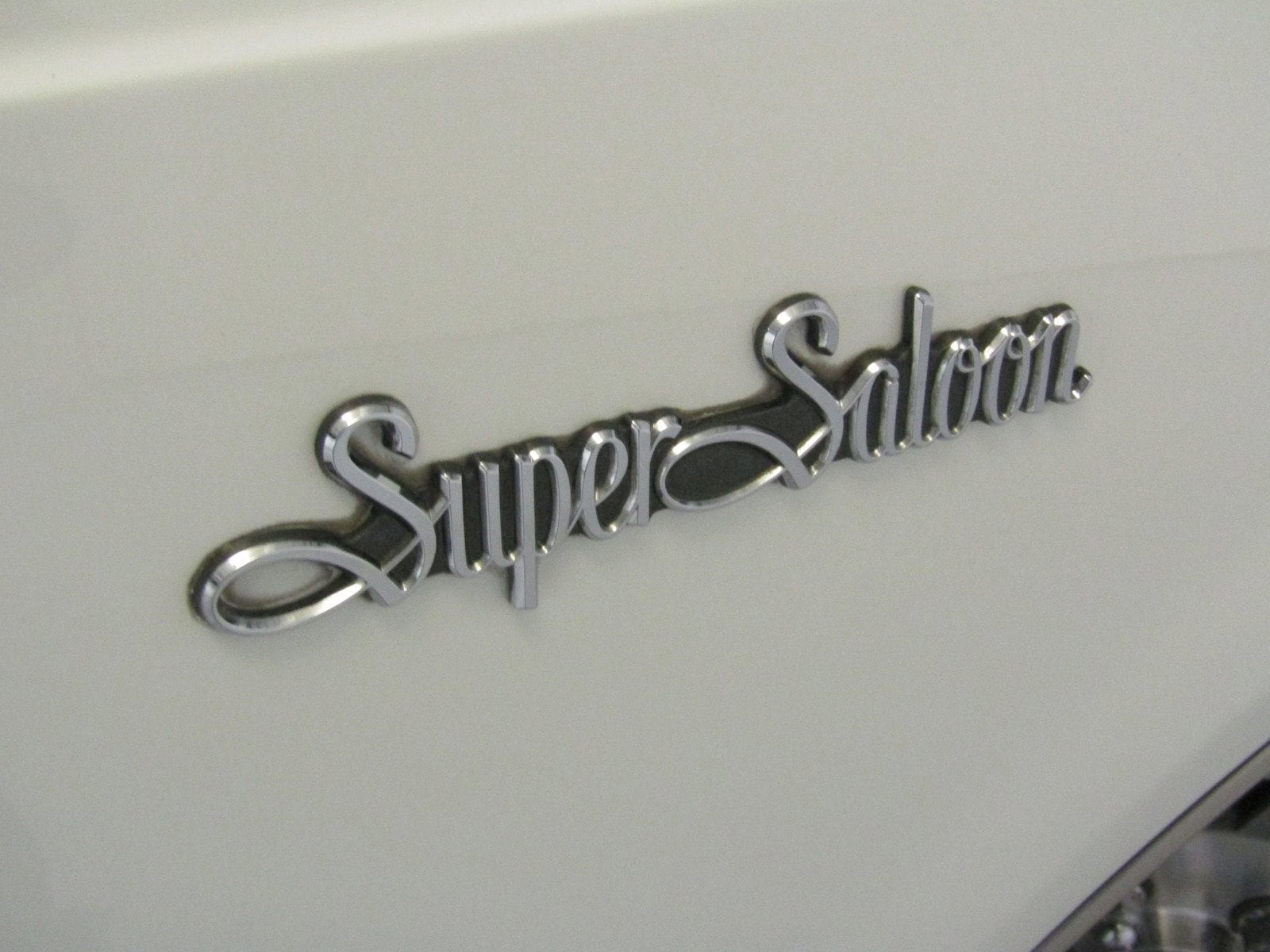 1985 Toyota Crown 48