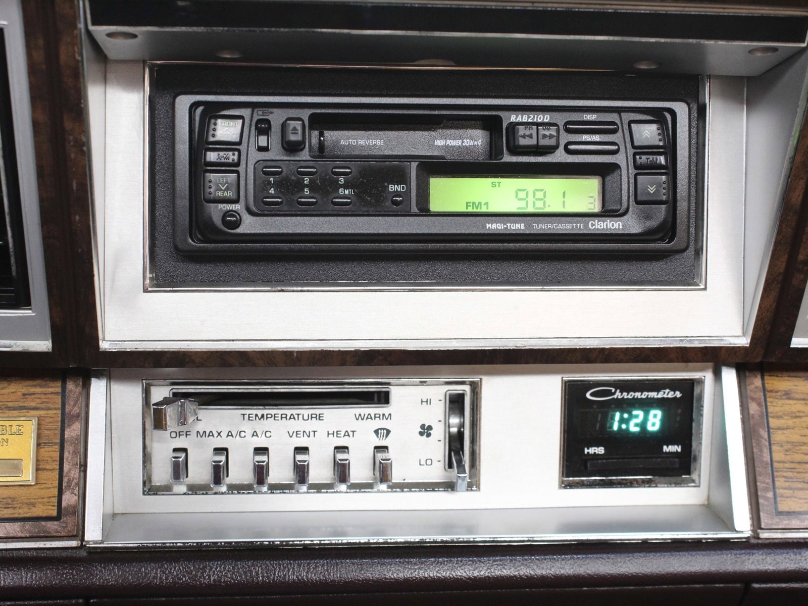 1982 Chrysler Lebaron 14