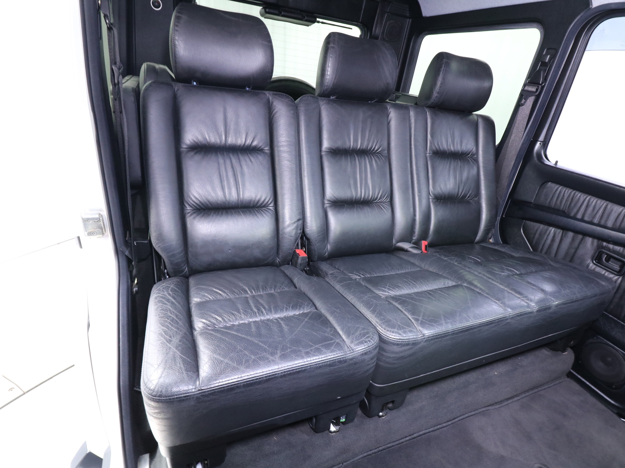 2000 Mercedes-Benz G500 22