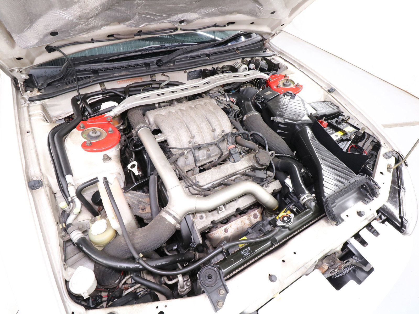 1998 Mitsubishi Legnum 25