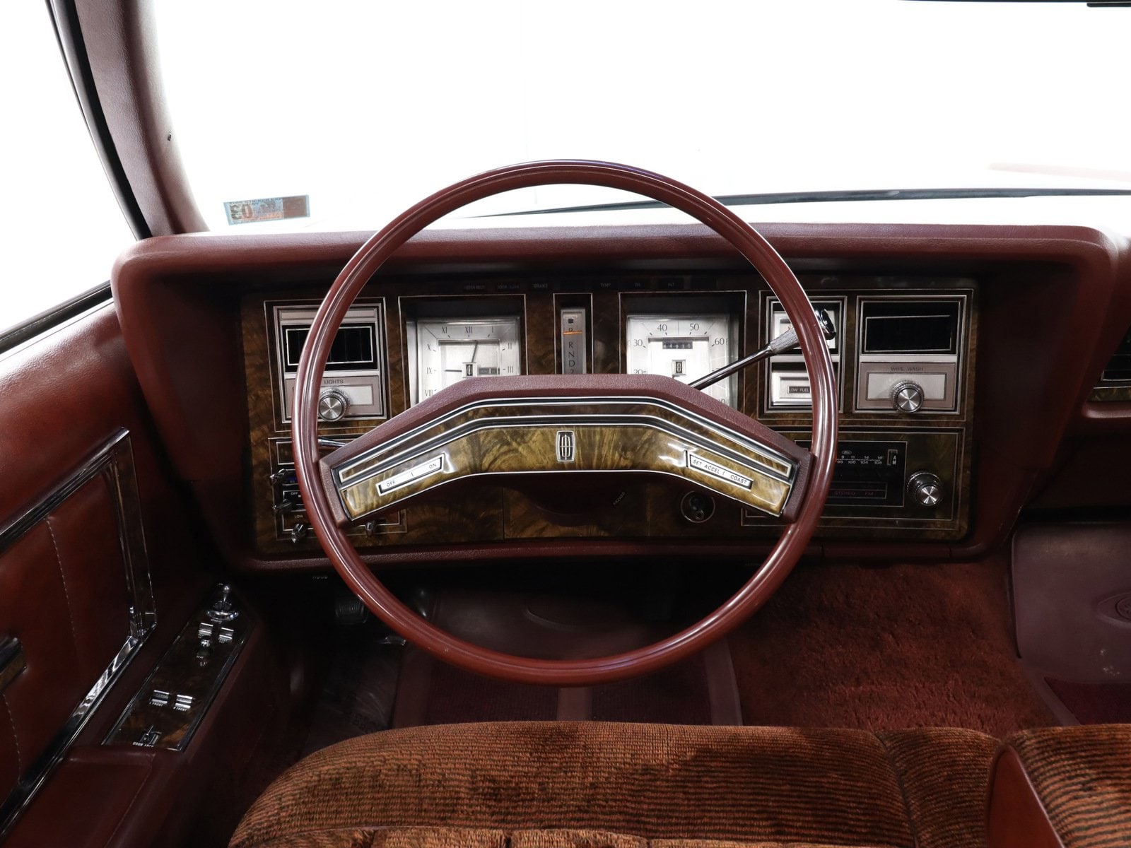 1977 Lincoln Continental 9