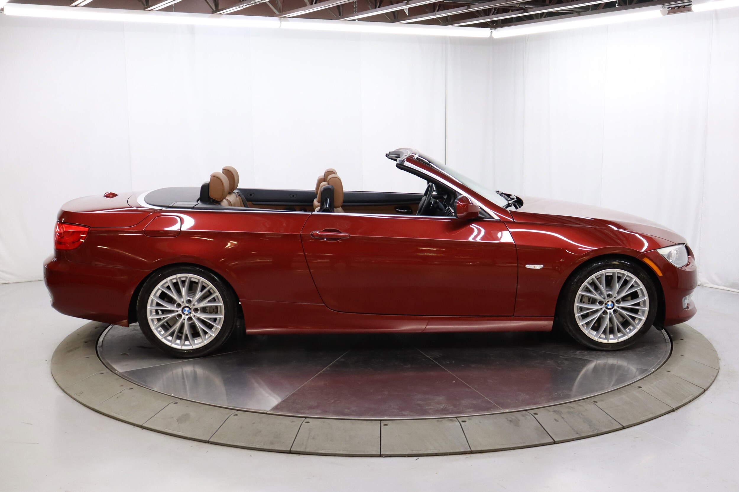 2011 BMW 3 Series 69