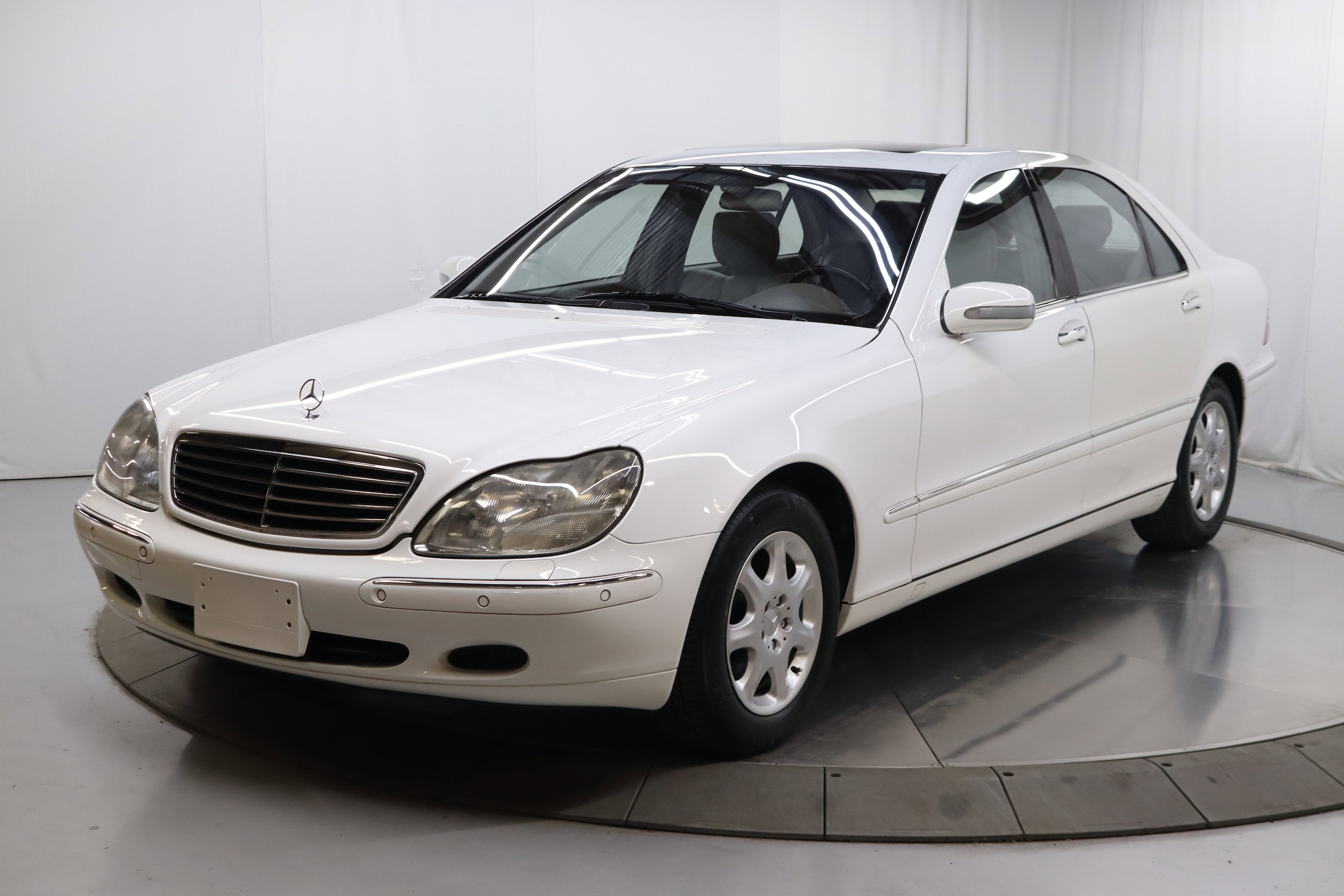 2000 Mercedes-Benz S500 4