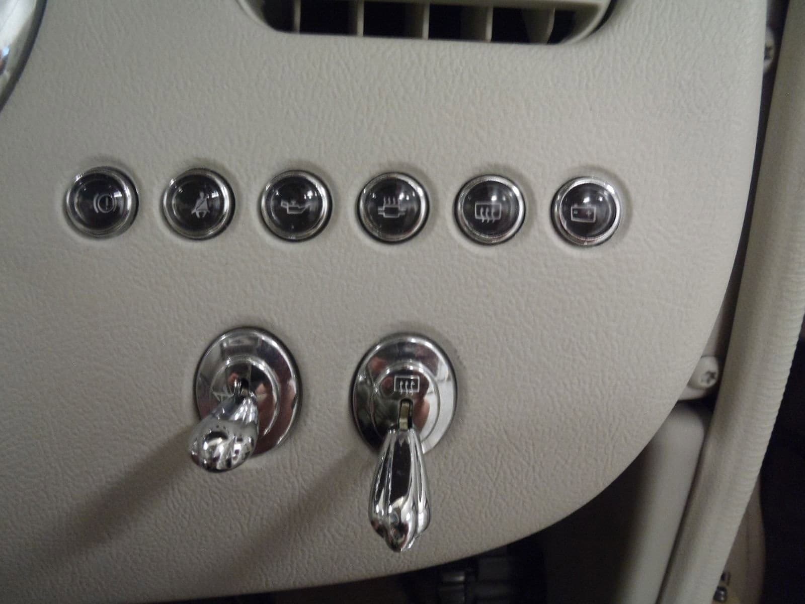 1991 Nissan Figaro 18