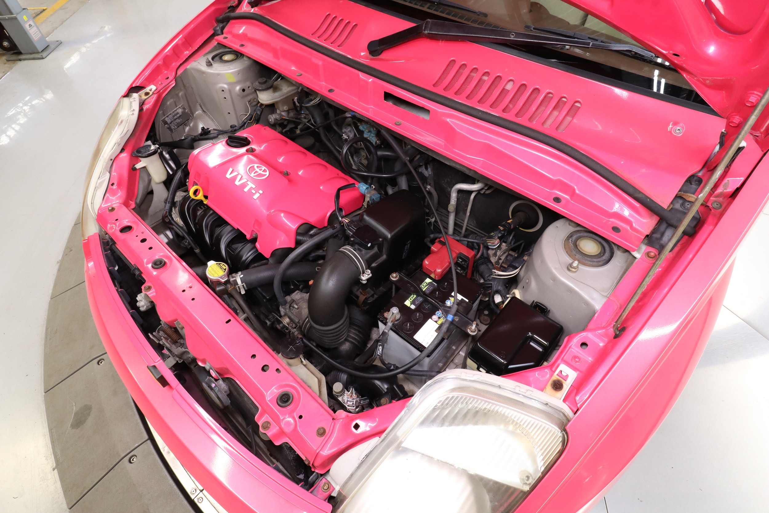 2000 Toyota Will 27