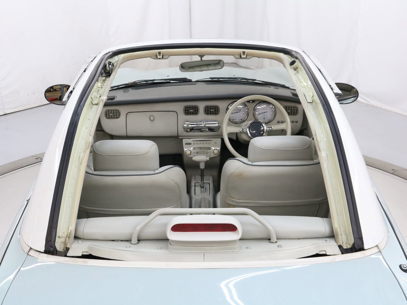 1991 Nissan Figaro 39
