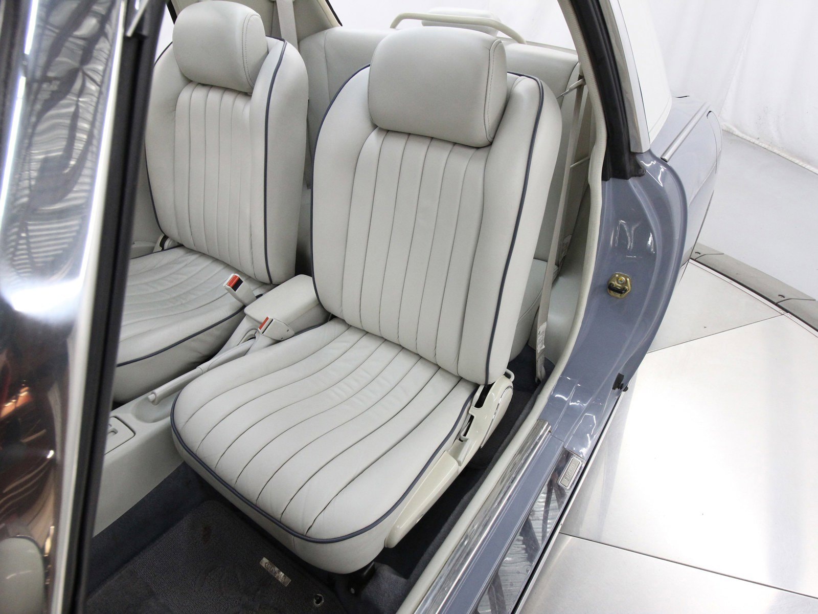 1991 Nissan Figaro 17