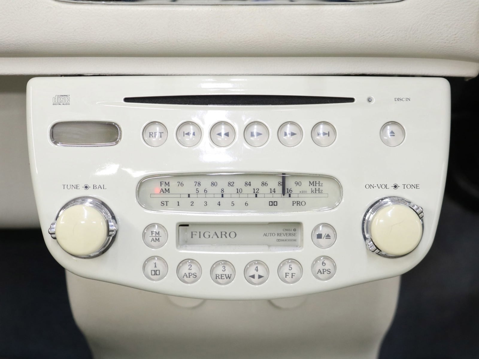 1991 Nissan Figaro 16