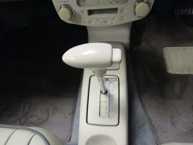 1991 Nissan Figaro 22