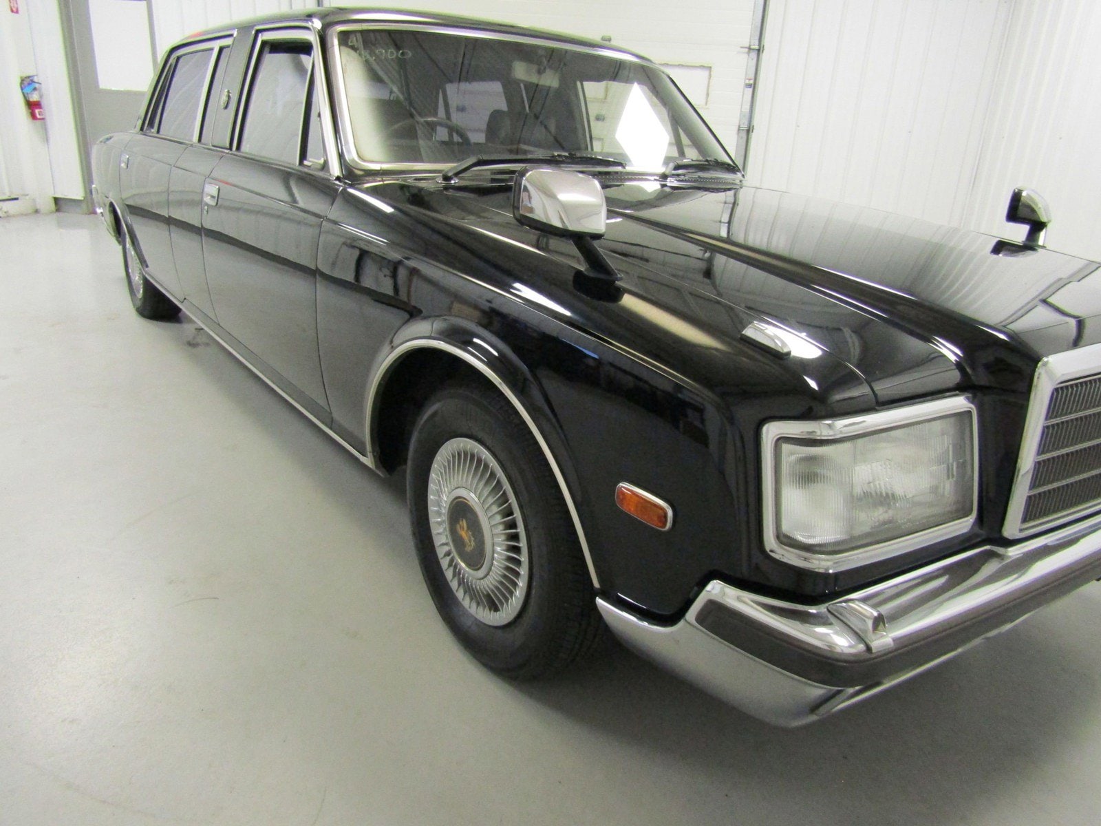 1991 Toyota Century 39