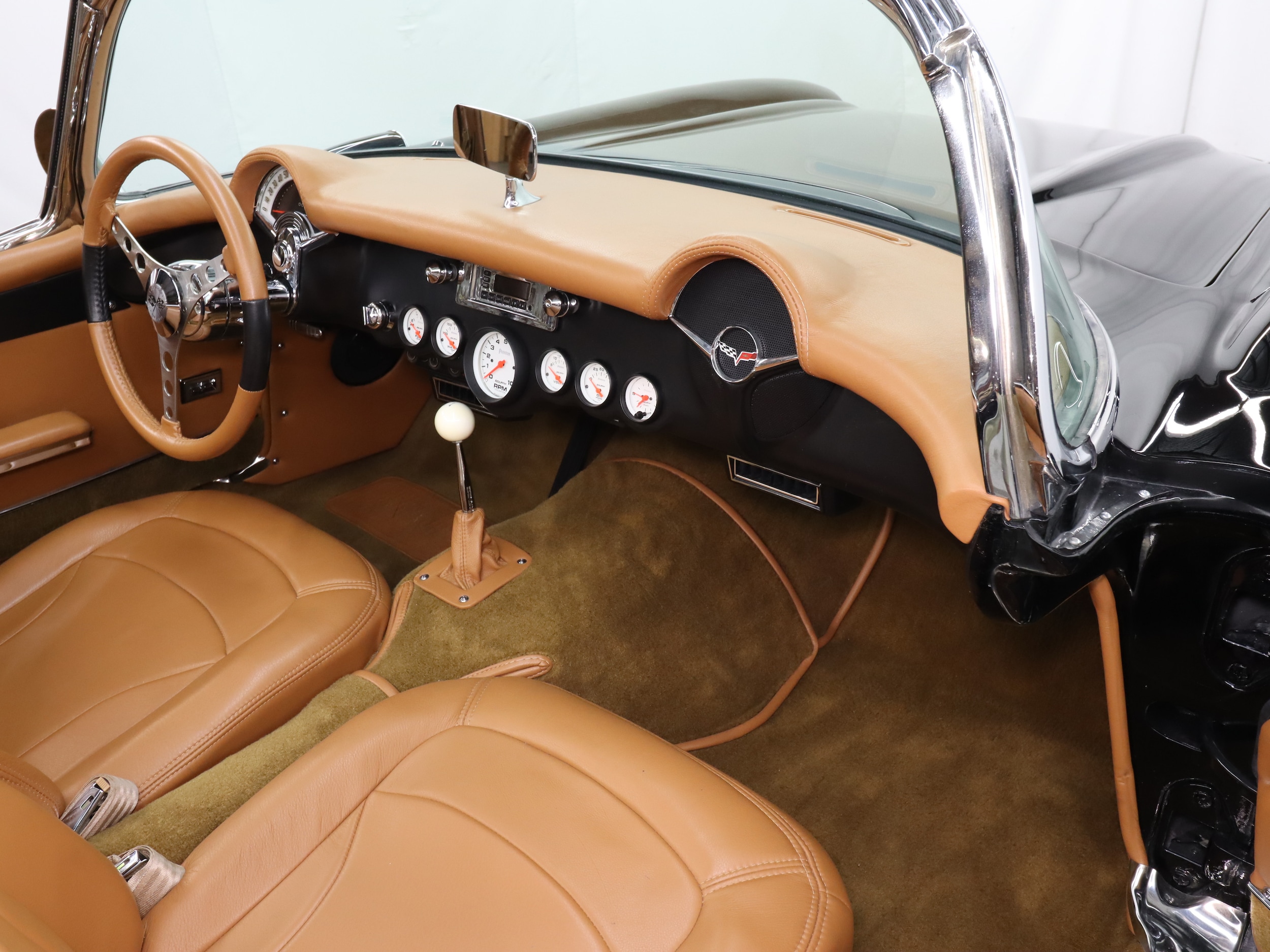 1957 Chevrolet Corvette 19