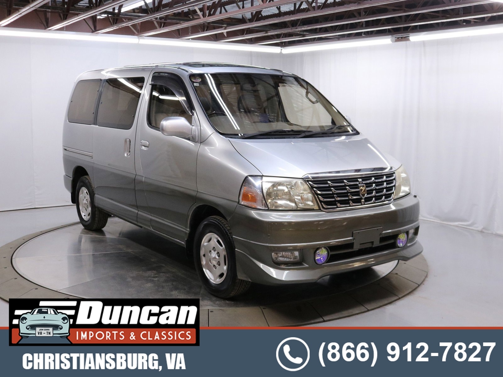 1999 Toyota Grand Hiace 1