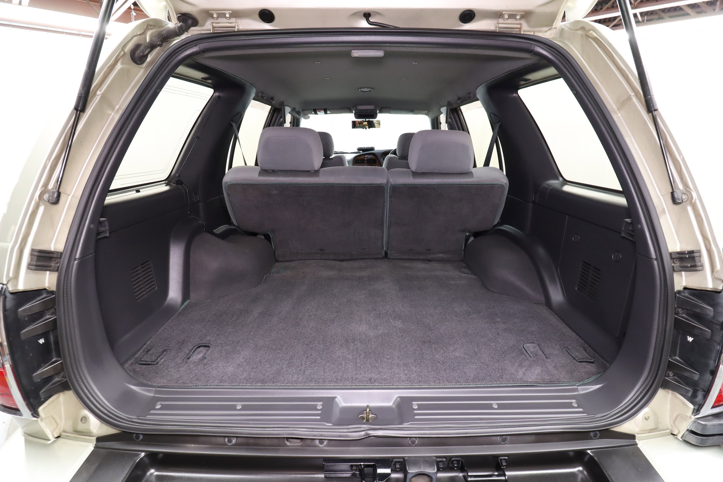 1996 Nissan Terrano 28