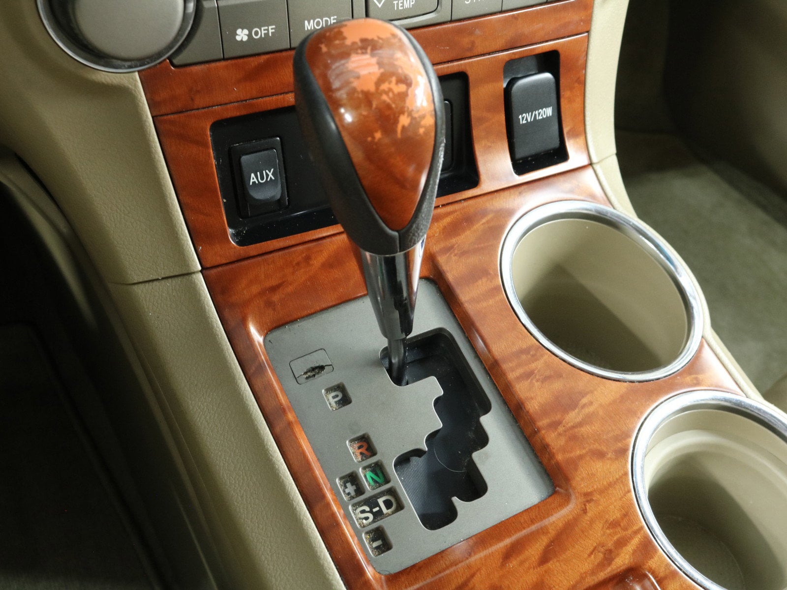 2009 Toyota Highlander 16