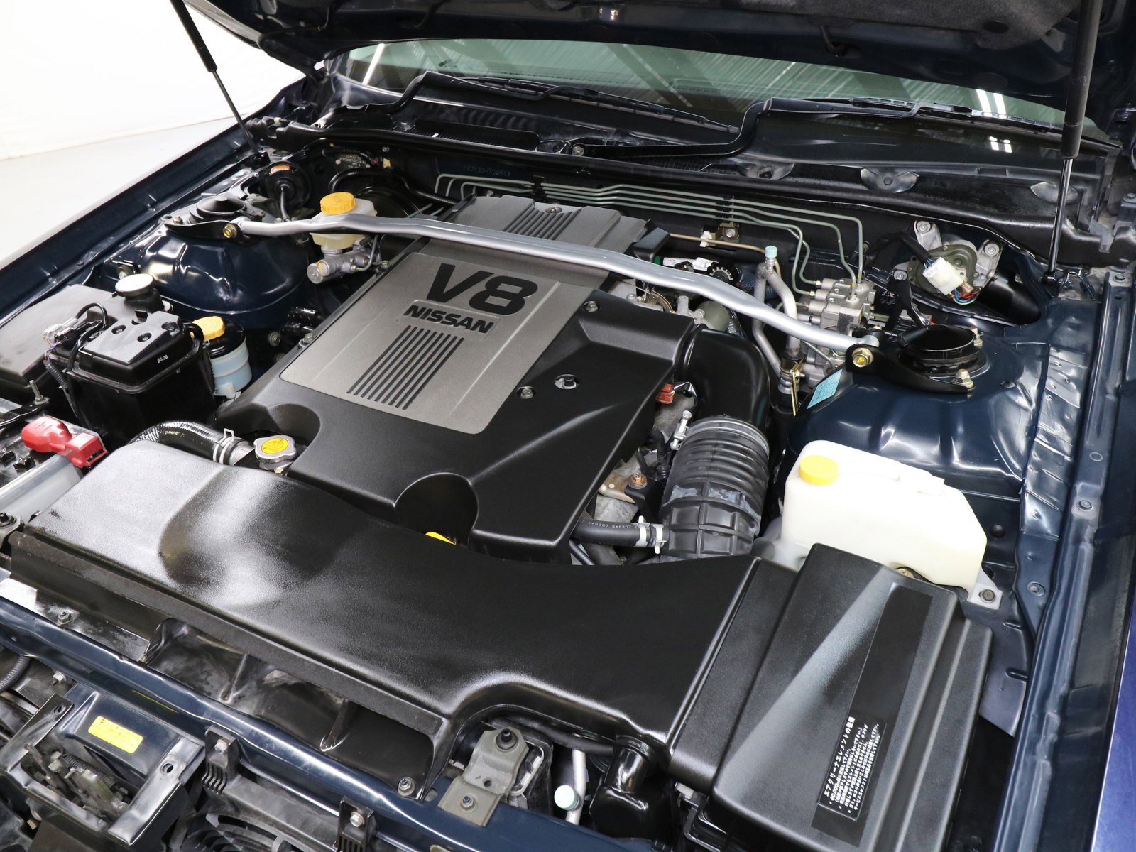 1998 Nissan Cima 27