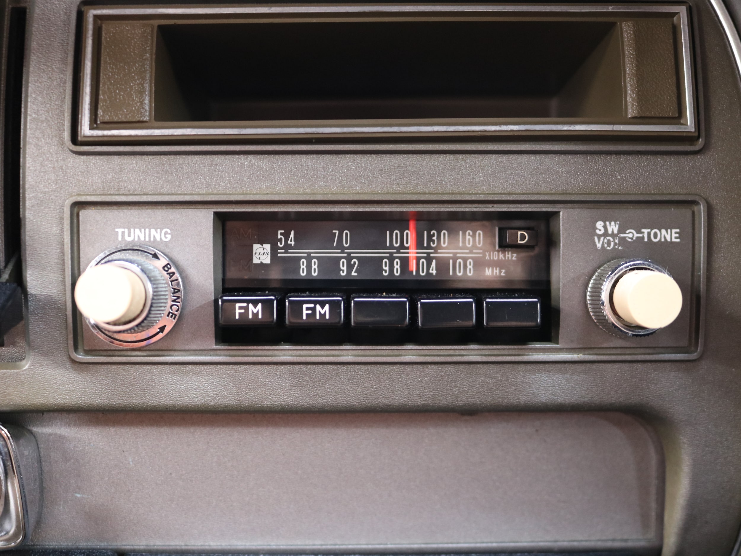 1974 Toyota Corona 12