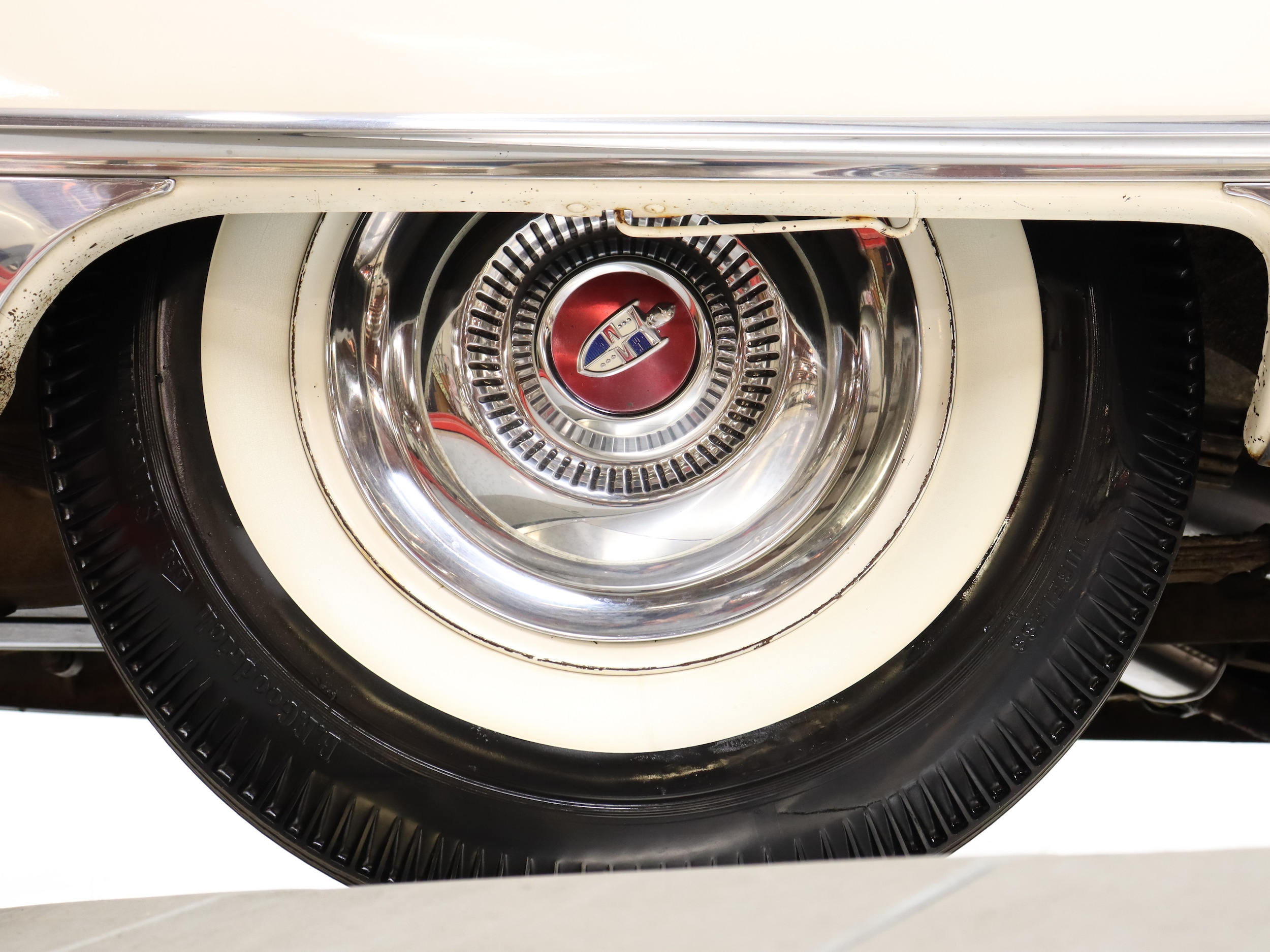 1955 Lincoln Capri 36