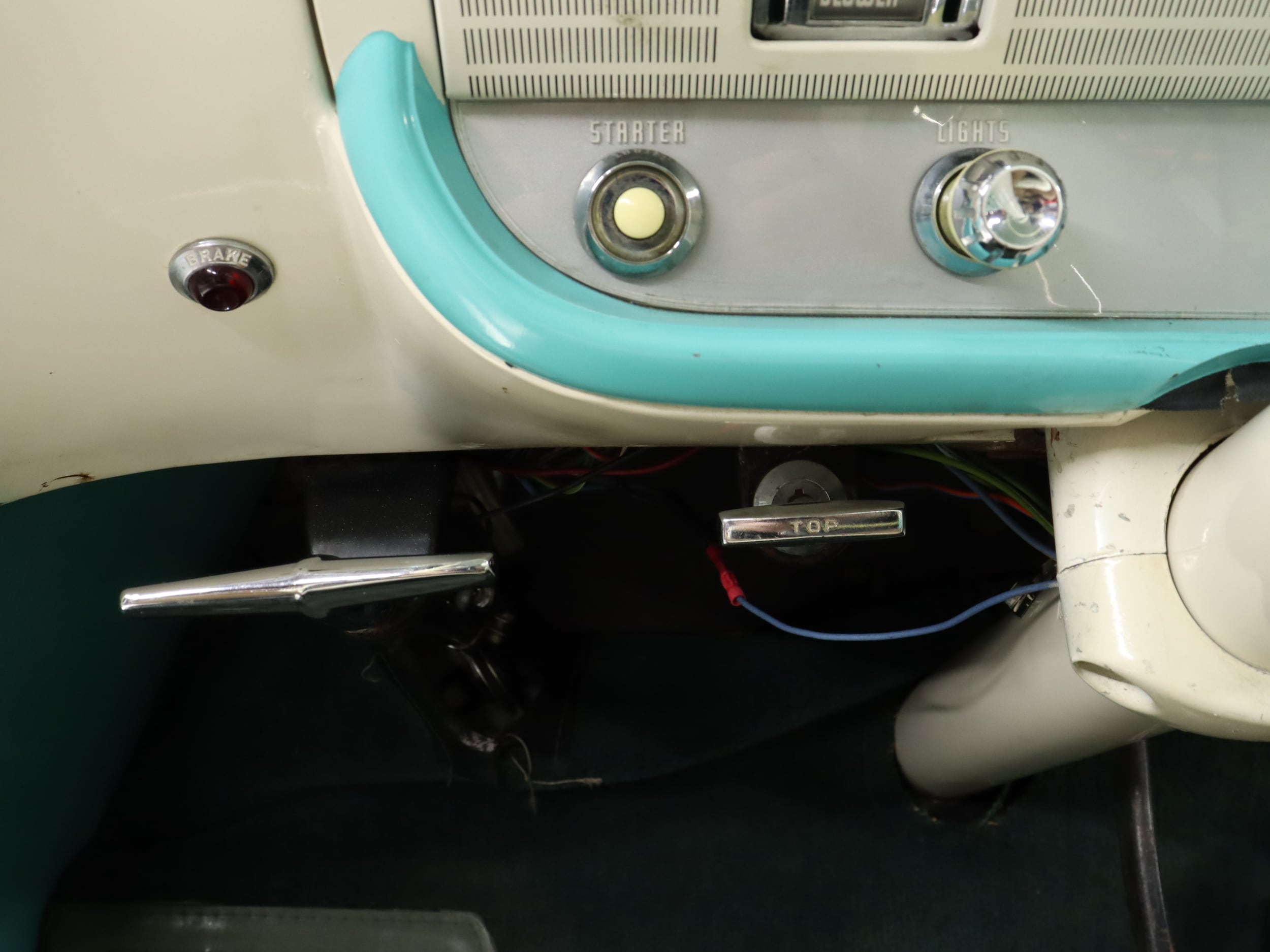 1955 Lincoln Capri 59