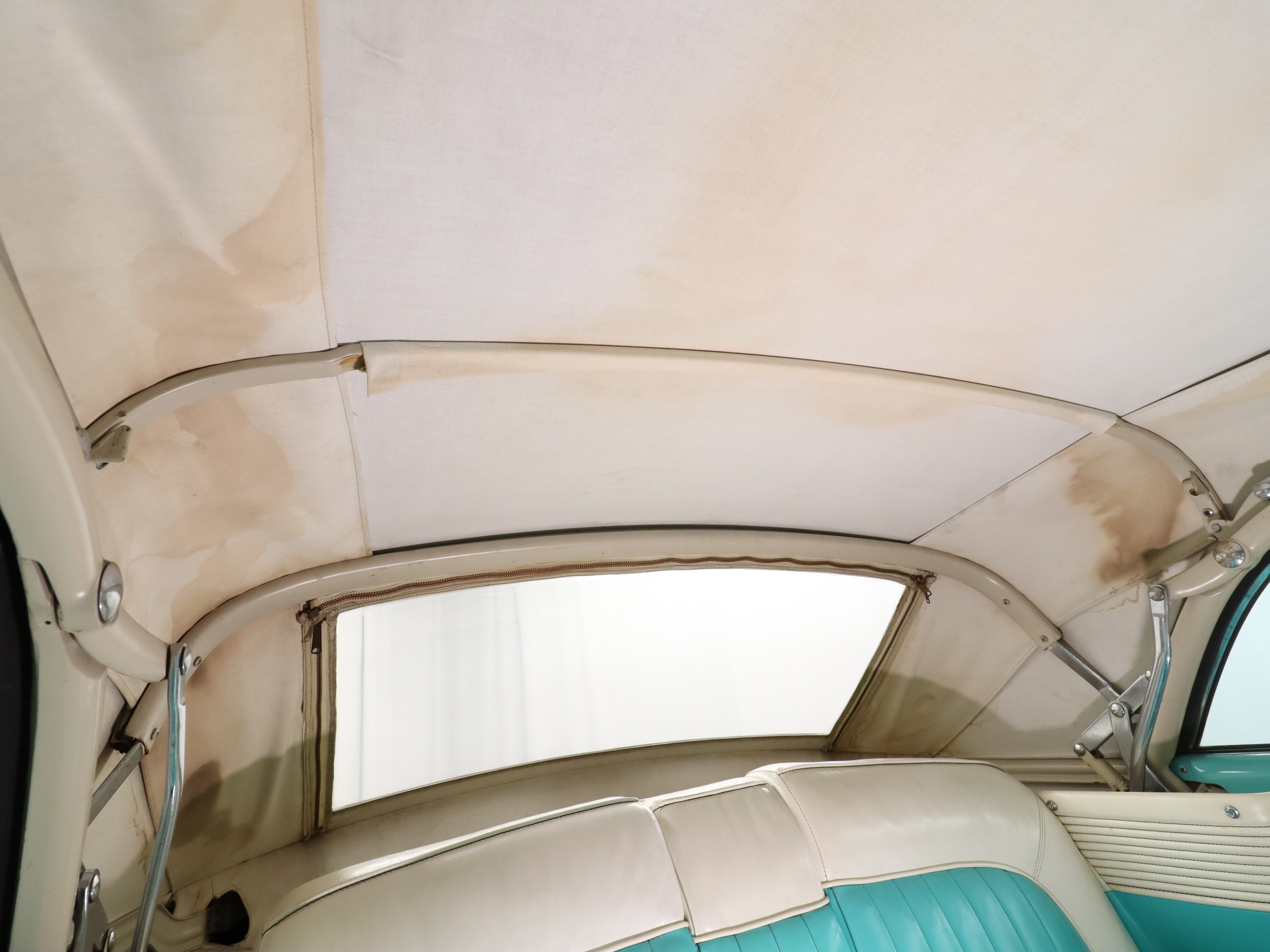 1955 Lincoln Capri 56