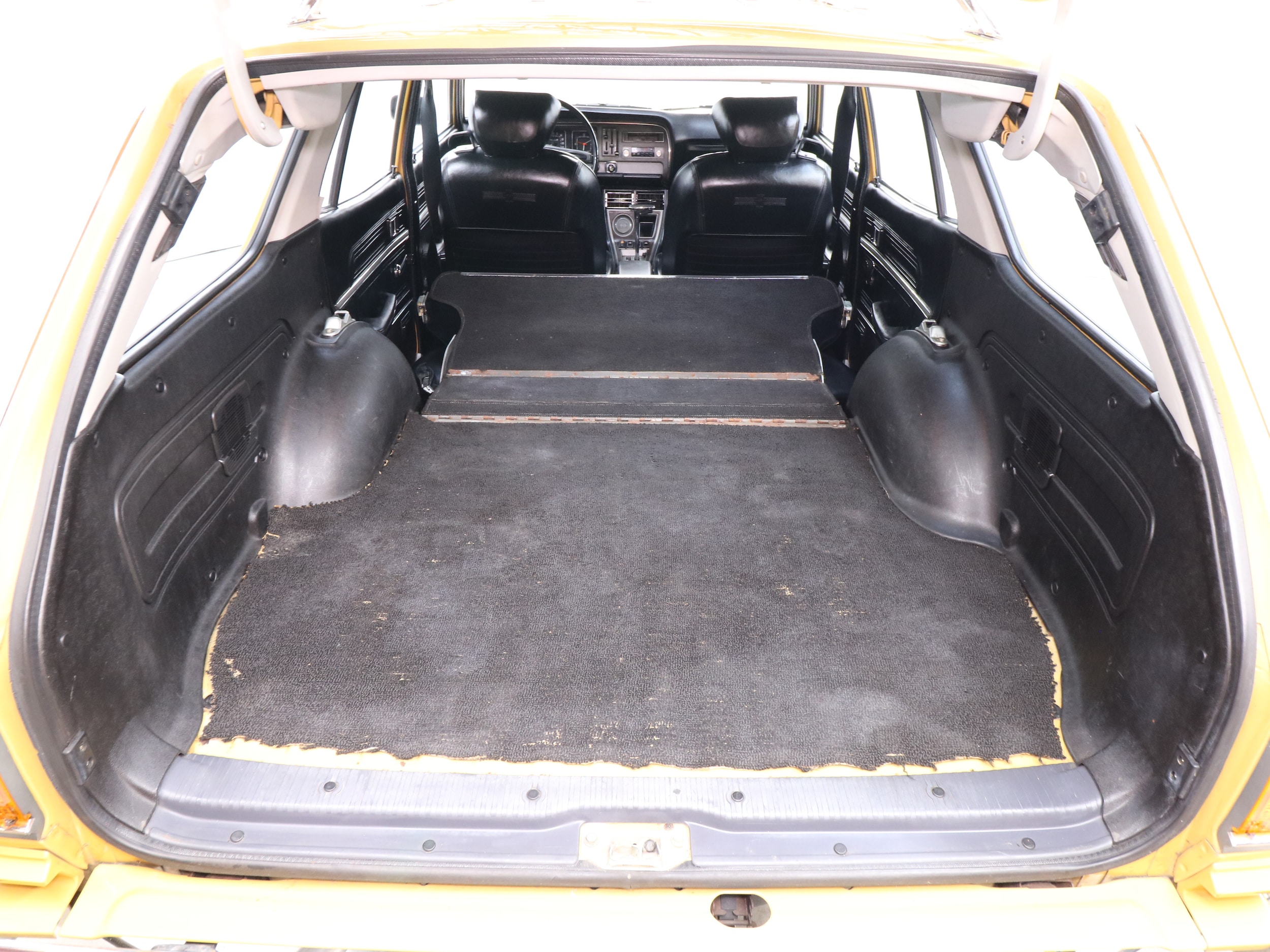 1974 Toyota Corona 26