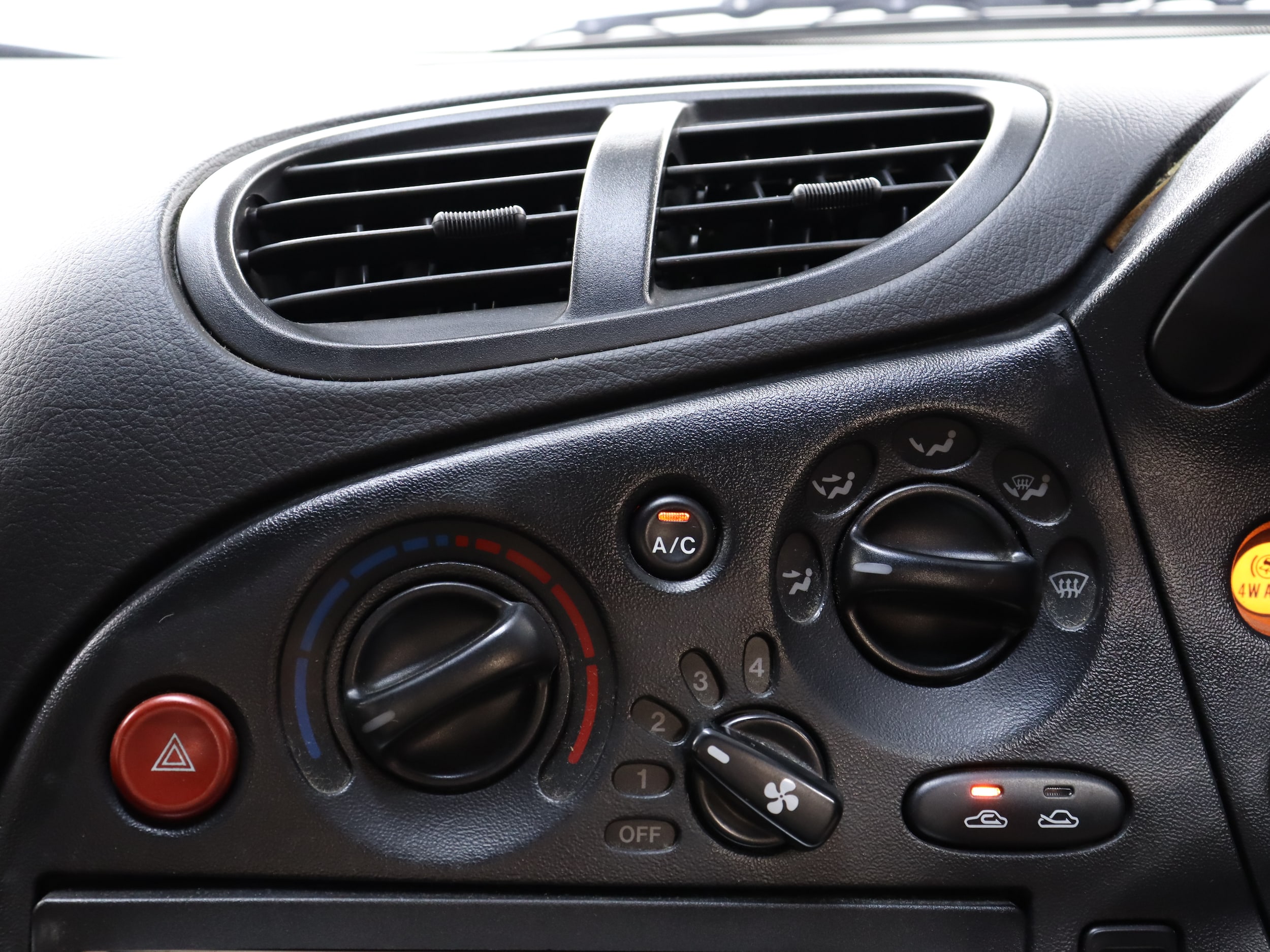 1993 Mazda RX-7 12