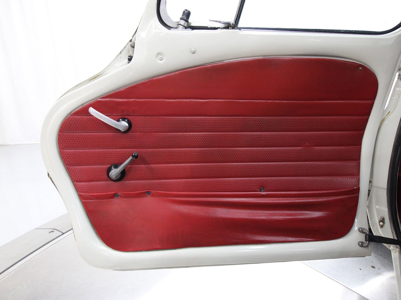 1968 Subaru 360 22