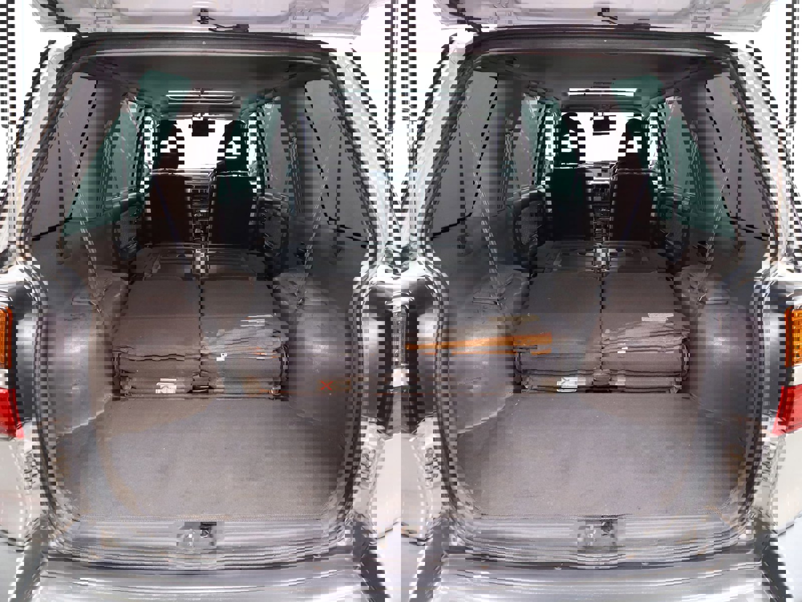 1995 Mitsubishi Chariot 27