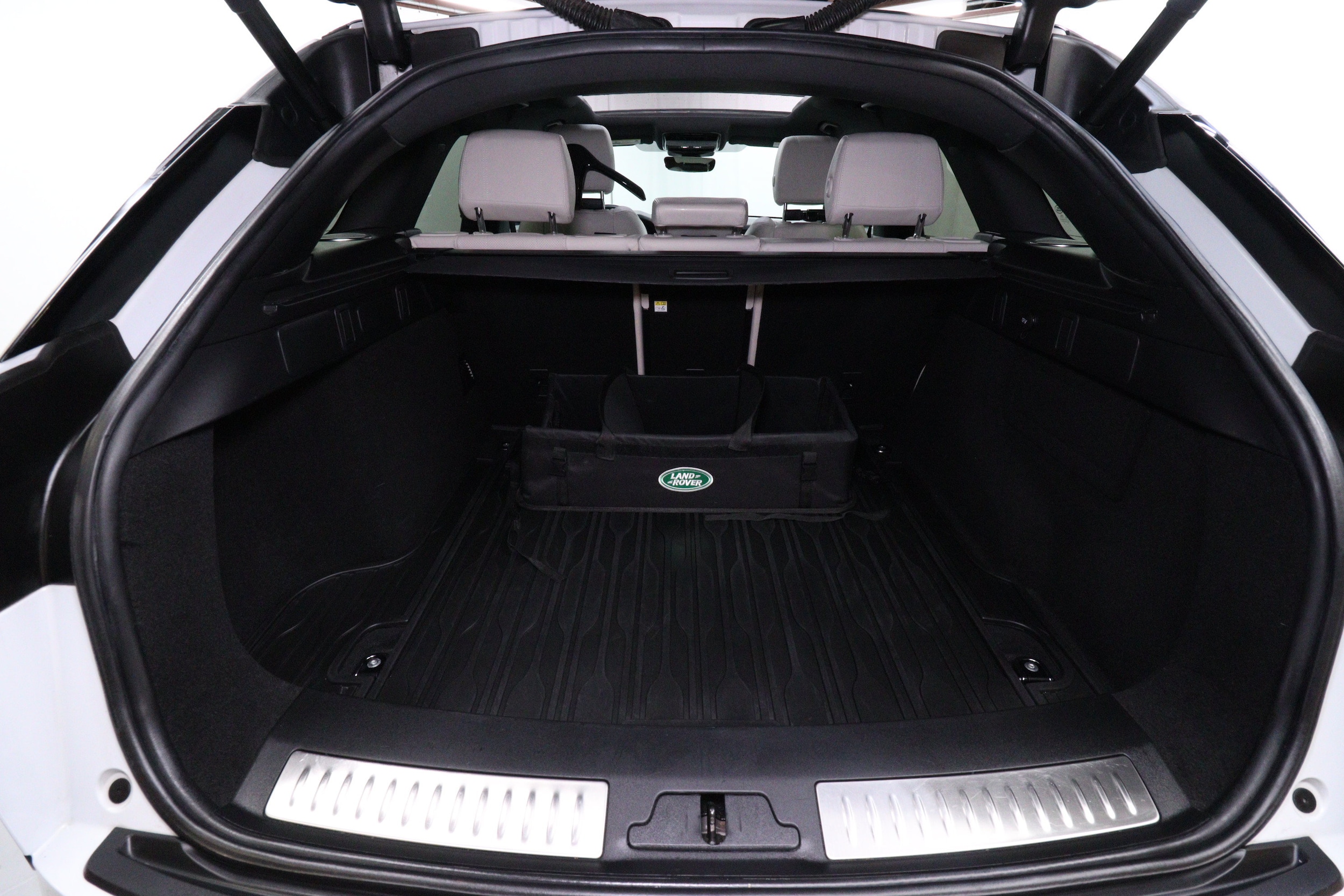 2019 Land Rover Range Rover Velar 30