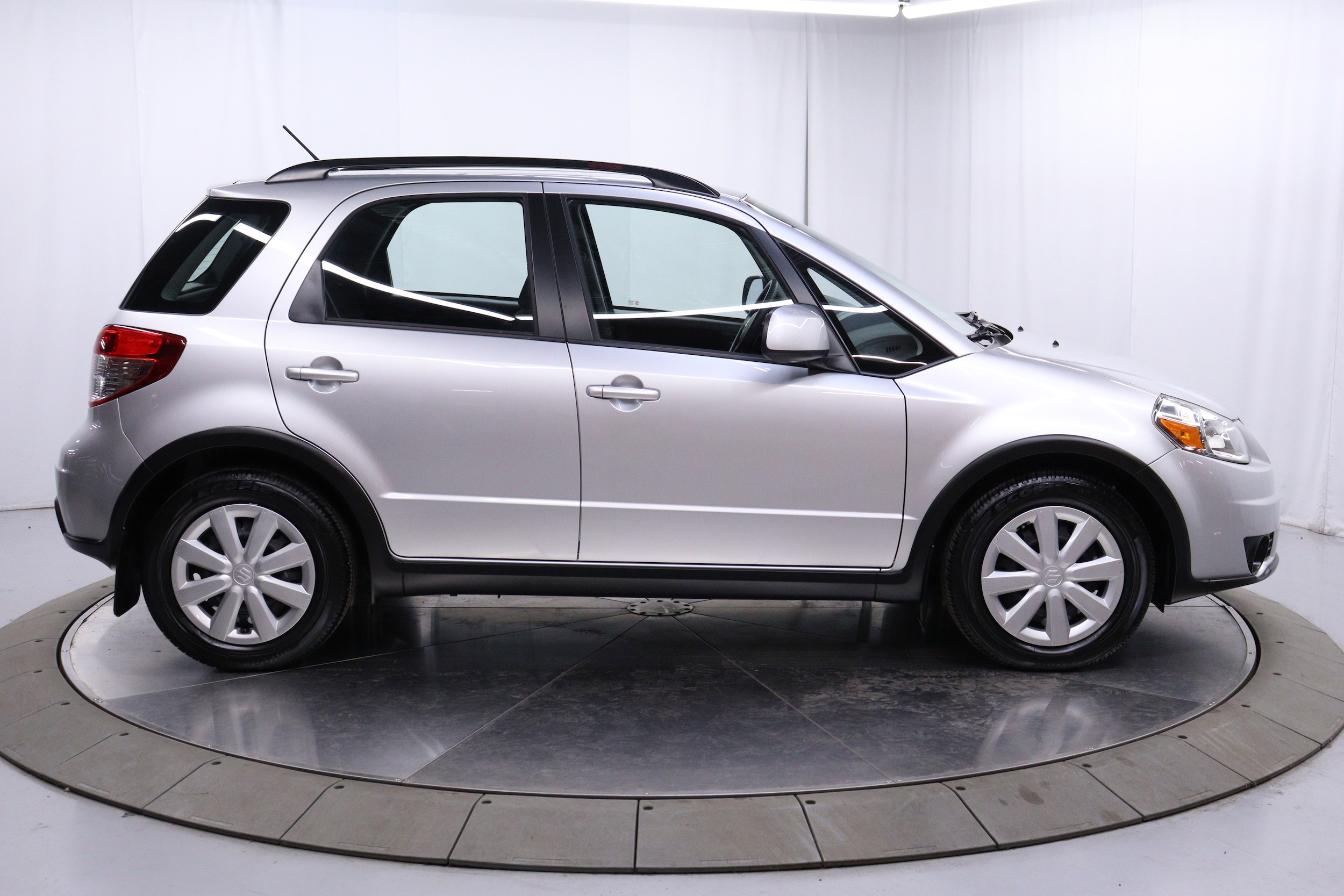 2012 Suzuki SX4 10