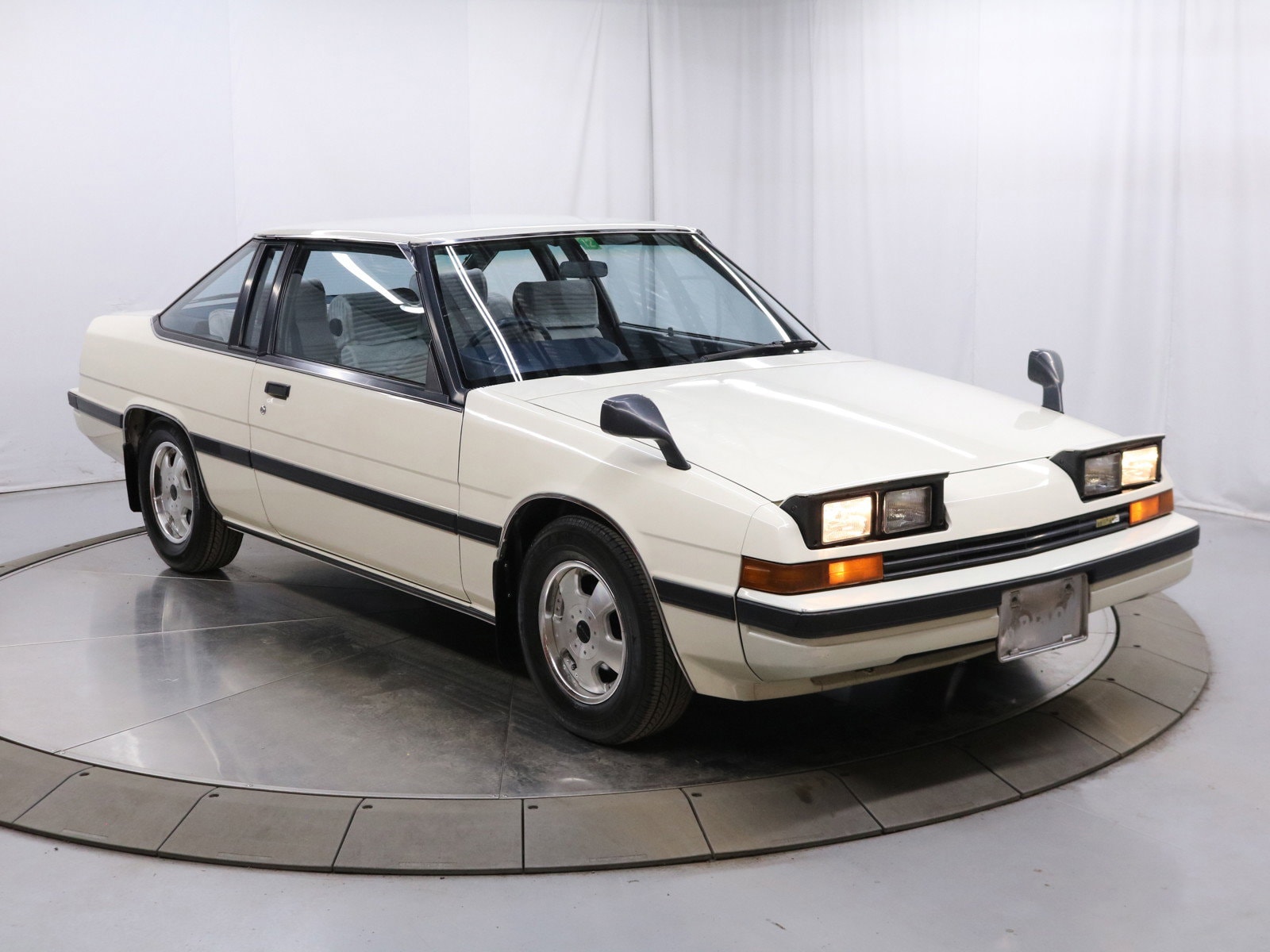 1981 Mazda Cosmo 9