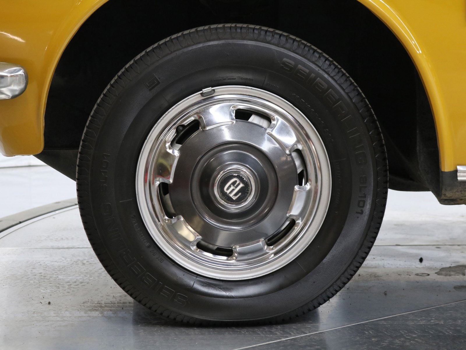 1971 Datsun Bluebird 31