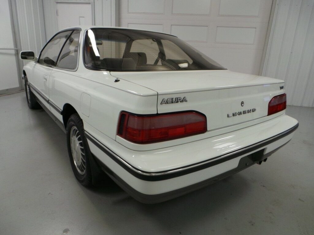 1990 Acura Legend 5